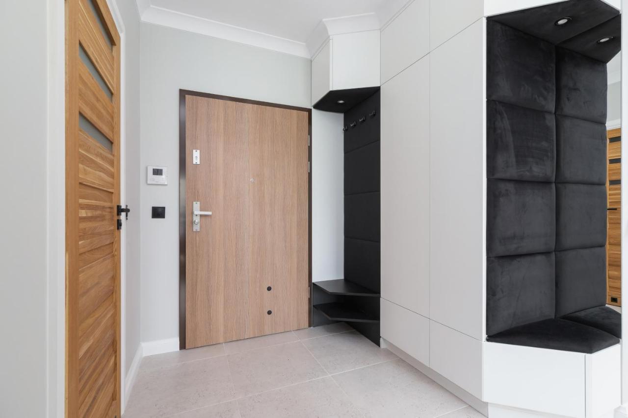 Lema Apartment Near Tauron Arena By Renters Prestige Krasków Exteriör bild